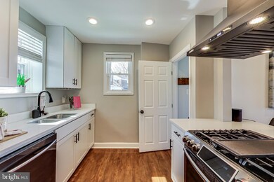 5453 Bass Place SE, Washington, DC 20019 - photo 6