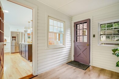 28 Norwich St, Concord, NH 03301 - photo 3