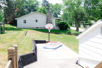 455 Allen St, Ionia, MI 48846 - photo 7