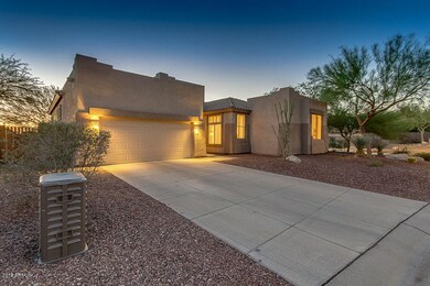 SINGLE LEVEL / WEST BACKYARD