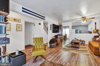 1507 Lowell Ct, Crofton, MD 21114 - photo 5