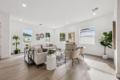 3101 Pickfair St, Orlando, FL 32803 - photo 3