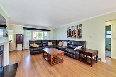 696 E Cooke Rd-SMALL
