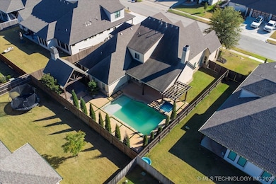 4114 W Orlando Place, Broken Arrow, OK 74011 - photo 2