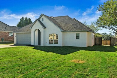 605 Elizabeth Place, Weatherford, TX 76086 - photo 4