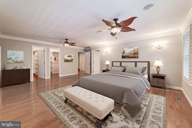 7395 Beechwood Dr, Springfield, VA 22153 - photo 3