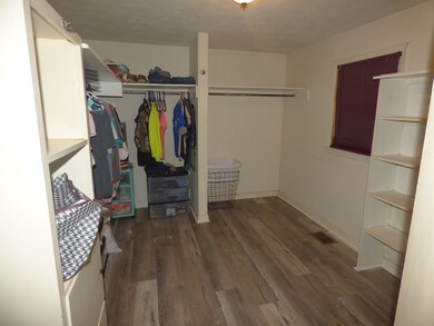 215 Shelly Dr, McComb, MS 39648 - photo 7