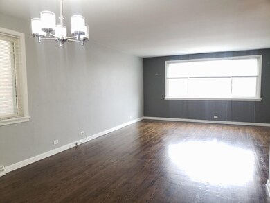 6151 N Richmond St unit 2, Chicago, IL 60659 - photo 2