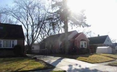 7 Beverly Blvd, Hobart, IN 46342 - photo 2