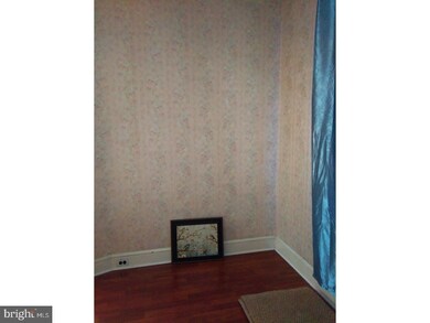 238 Warren St, Gloucester City, NJ 08030 - photo 4