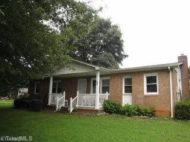 173 Independence Loop, Statesville, NC 28625 - photo 3