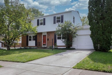 1447 Thurell Rd, Columbus, OH 43229 - photo 2