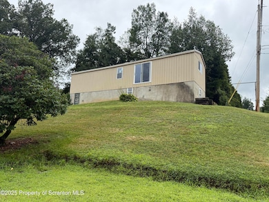 1002 Ridge St unit L 38, Olyphant, PA 18447 - photo 2