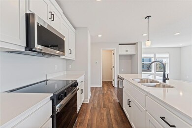 8753 SW Brickell Dr, Blue Springs, MO 64064 - photo 4