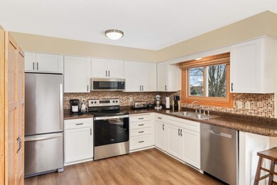 9723 Hemlock Ln N, Maple Grove, MN 55369 - photo 6