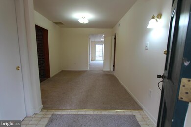 13028 Compton Rd, Clifton, VA 20124 - photo 2