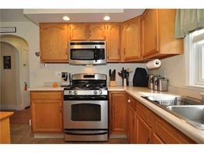 Kitchen. updated kitchen, stainless,light and brig