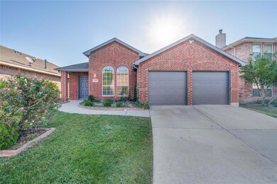 2103 Highland Dr, Wylie, TX 75098 - photo 2