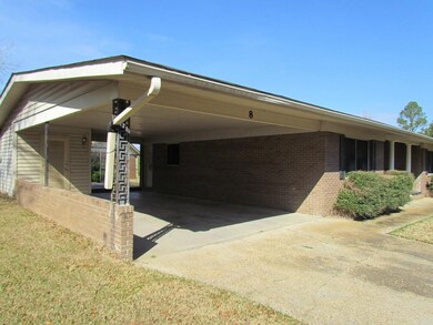 8 Pineview Dr, Laurel, MS 39440 - photo 2