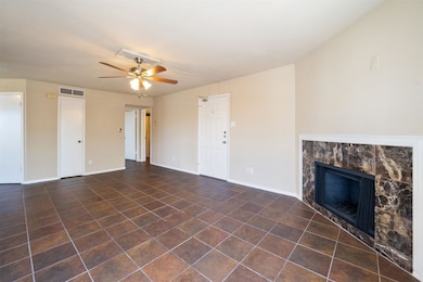 10630 Westbrae Pkwy unit 603, Houston, TX 77031 - photo 3