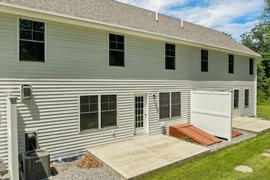 9 Mustang Dr unit B, Litchfield, NH 03052 - photo 5