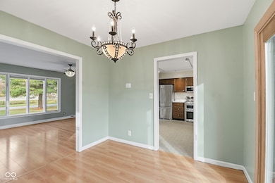 2704 Lakewood Dr N, Indianapolis, IN 46280 - photo 7