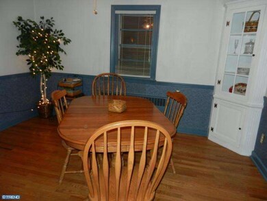 2402 Ivanhoe Ln, Wilmington, DE 19808 - photo 7