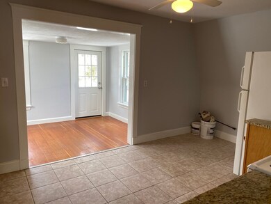 45 Guinan St unit 2, Waltham, MA 02451 - photo 3