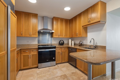 Moana Pacific unit II4302, Honolulu, HI 96814 - photo 6