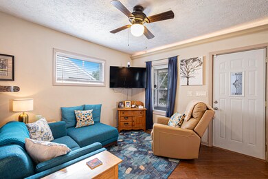 838 Cawood St, Lansing, MI 48915 - photo 3