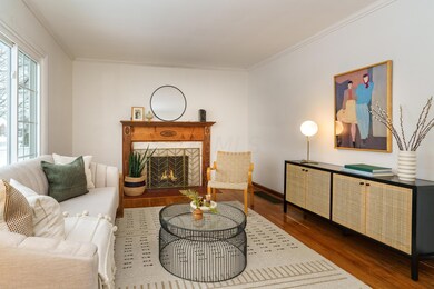 1934 Kentwell Rd-18