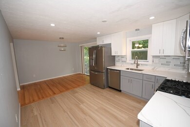 38 Christopher Rd, Randolph, MA 02368 - photo 5