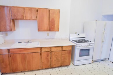 56 E Prescott St unit 58, Columbus, OH 43215 - photo 2