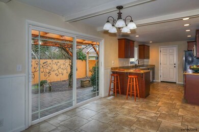 2940 Island View Dr NE, Salem, OR 97303 - photo 3