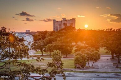 Sunset Beau View