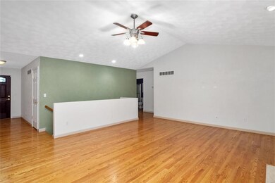 1004 Torrington Ln, Freeburg, IL 62243 - photo 6