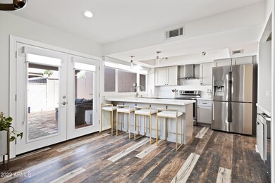 2724 N. 60th St.-7
