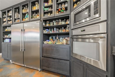 302 W Fulton St, Gentry, AR 72734 - photo 6