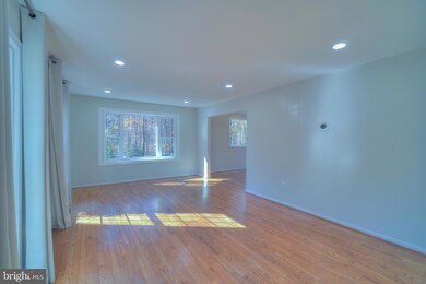 2509 Freetown Dr, Reston, VA 20191 - photo 6