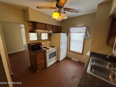 1925 Olimphia Rd, Toledo, OH 43615 - photo 7