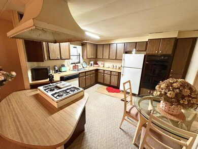 1502 Bluff Ave, Norfolk, NE 68701 - photo 7