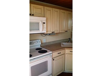 12 Sagamore St, Warwick, RI 02889 - photo 3