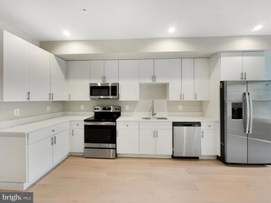 5114 Bass Place SE, Washington, DC 20019 - photo 6