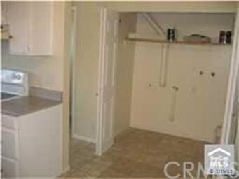 Inside laundry hookups!