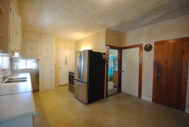 457 W Ann St, Whitewater, WI 53190 - photo 7