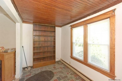 8 Mohawk Ave, Rensselaer, NY 12144 - photo 7