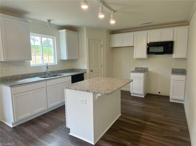 3510 Swanley Dr, Greensboro, NC 27405 - photo 4