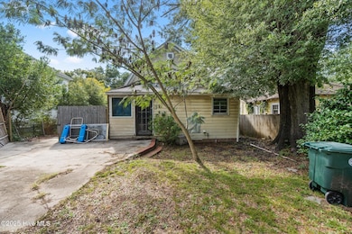 318 Spring St, Hamlet, NC 28345 - photo 7