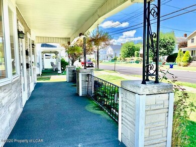 31 W Union St, Nanticoke, PA 18634 - photo 3