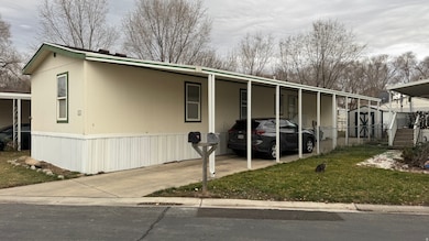 853 Mount Nebo Dr unit 853, Taylorsville, UT 84123 - photo 2